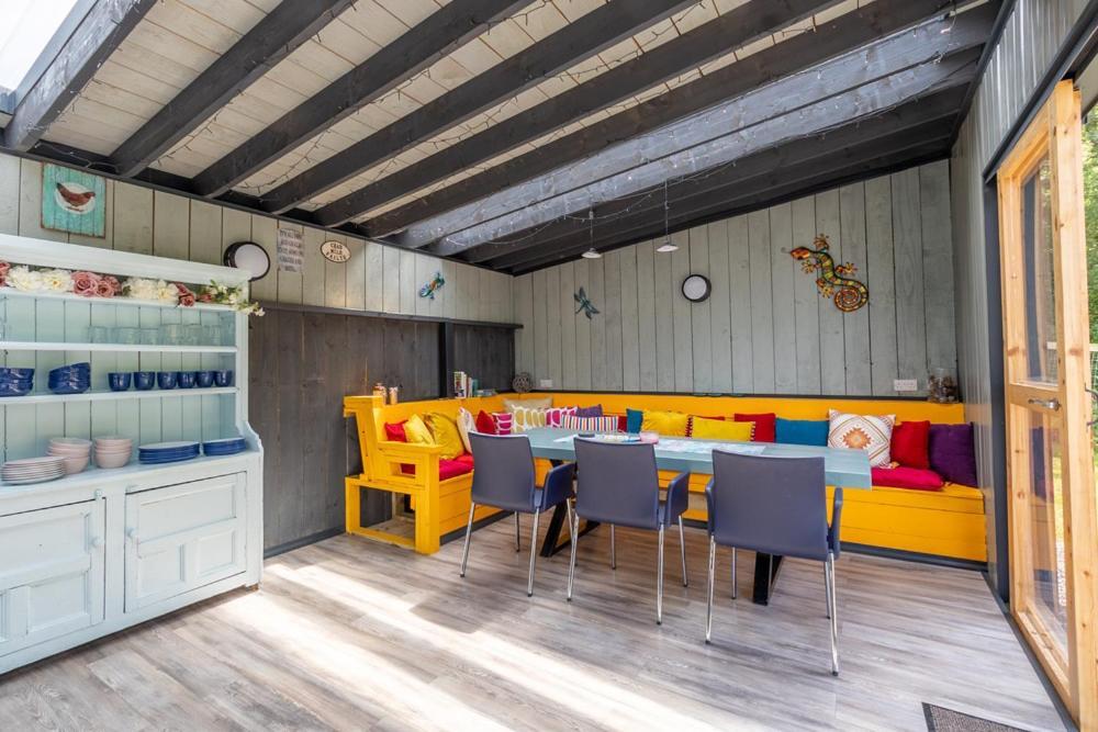 Mount Hillary Holiday Pods Cork Ngoại thất bức ảnh