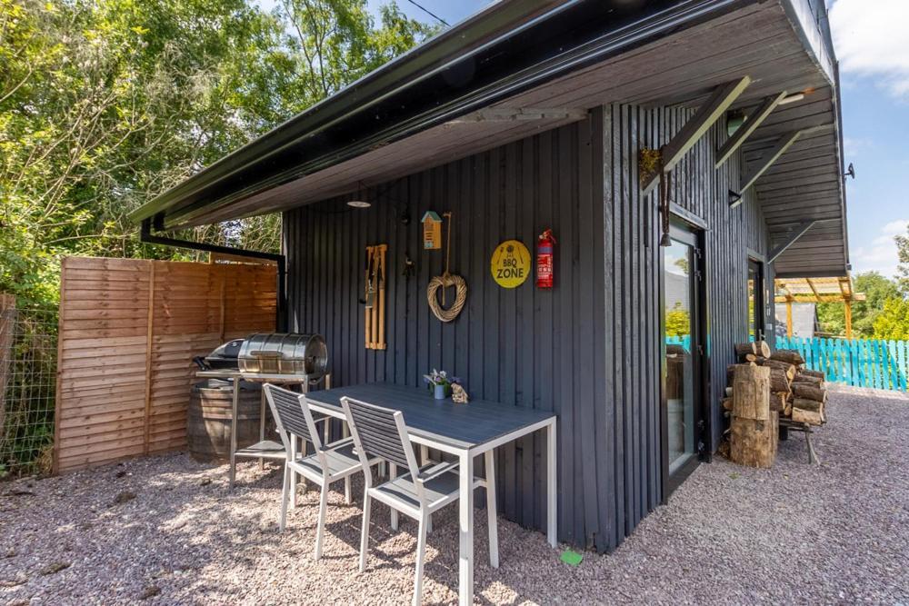Mount Hillary Holiday Pods Cork Ngoại thất bức ảnh